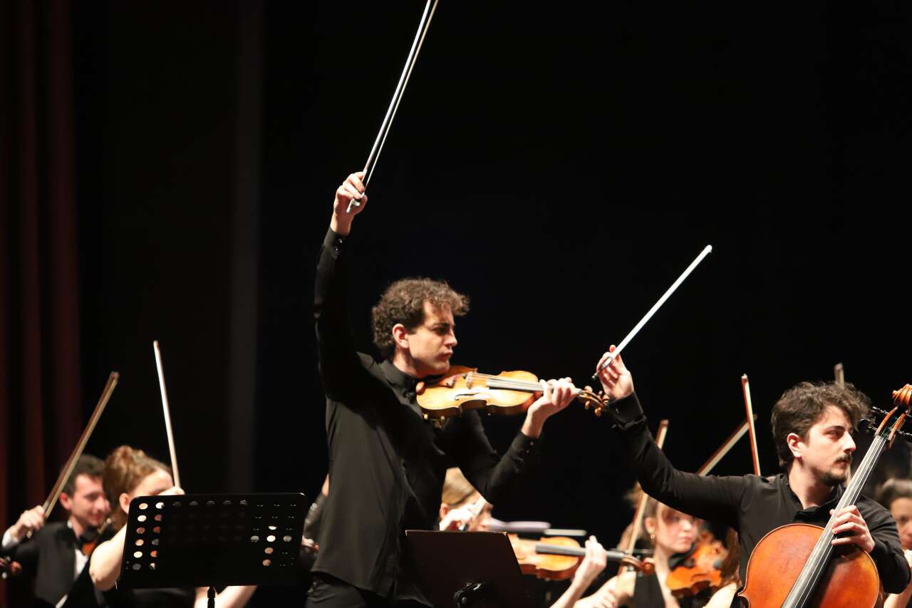 Eskişehir’de şubat senfoniyle geçecek: Anma, aşk müzikleri ve “Lüküs Hayat” bir arada 4